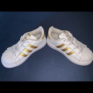 Adidas Classic Shell Toe no tie toddler size 7